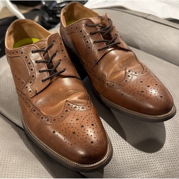 Florsheim Other - FLORSHEIM Rucci Wingtip Comfort Tech By Ortholite‎ Insoles. Leather  Size 10.5
